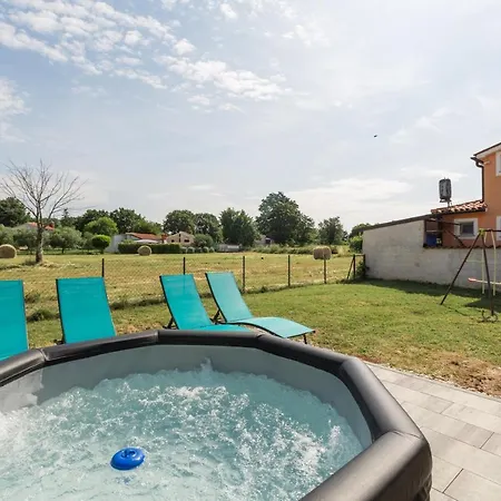 With Jacuzzi In